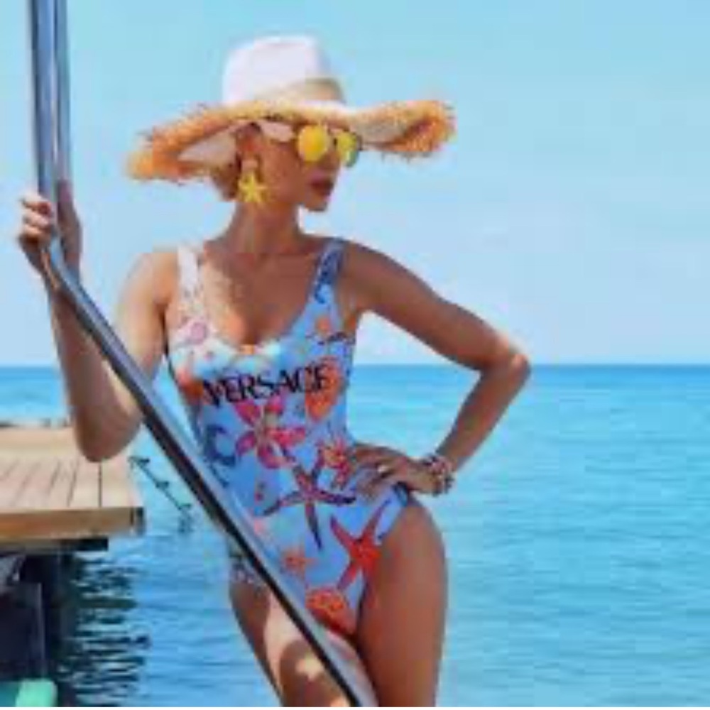 Versace BAROCCO JOCKSTRAP Trésor de la Mer Print One-Piece Swimsuit - Picture 2 of 16